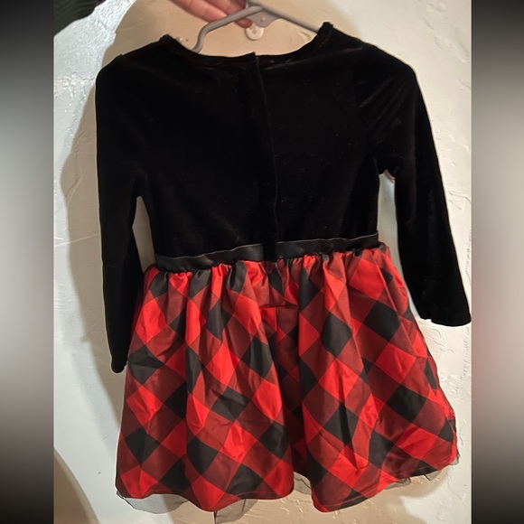 Baby Toddler Girl 2T Black and Red Plaid Long Sleeve Dress - Picture 5 of 6